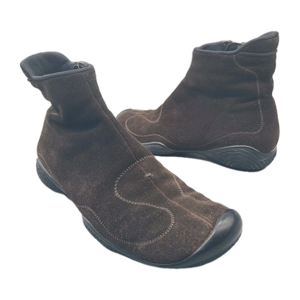 VTG Prada Sport Ankle Boots Women ITALY brown suede flat zip 4459 39.5 US 9.5
